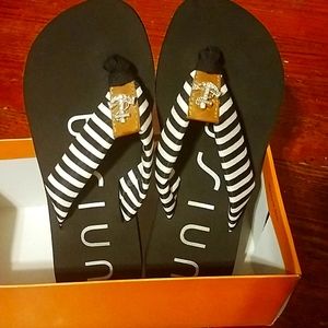 Women's Size 6 Sandals